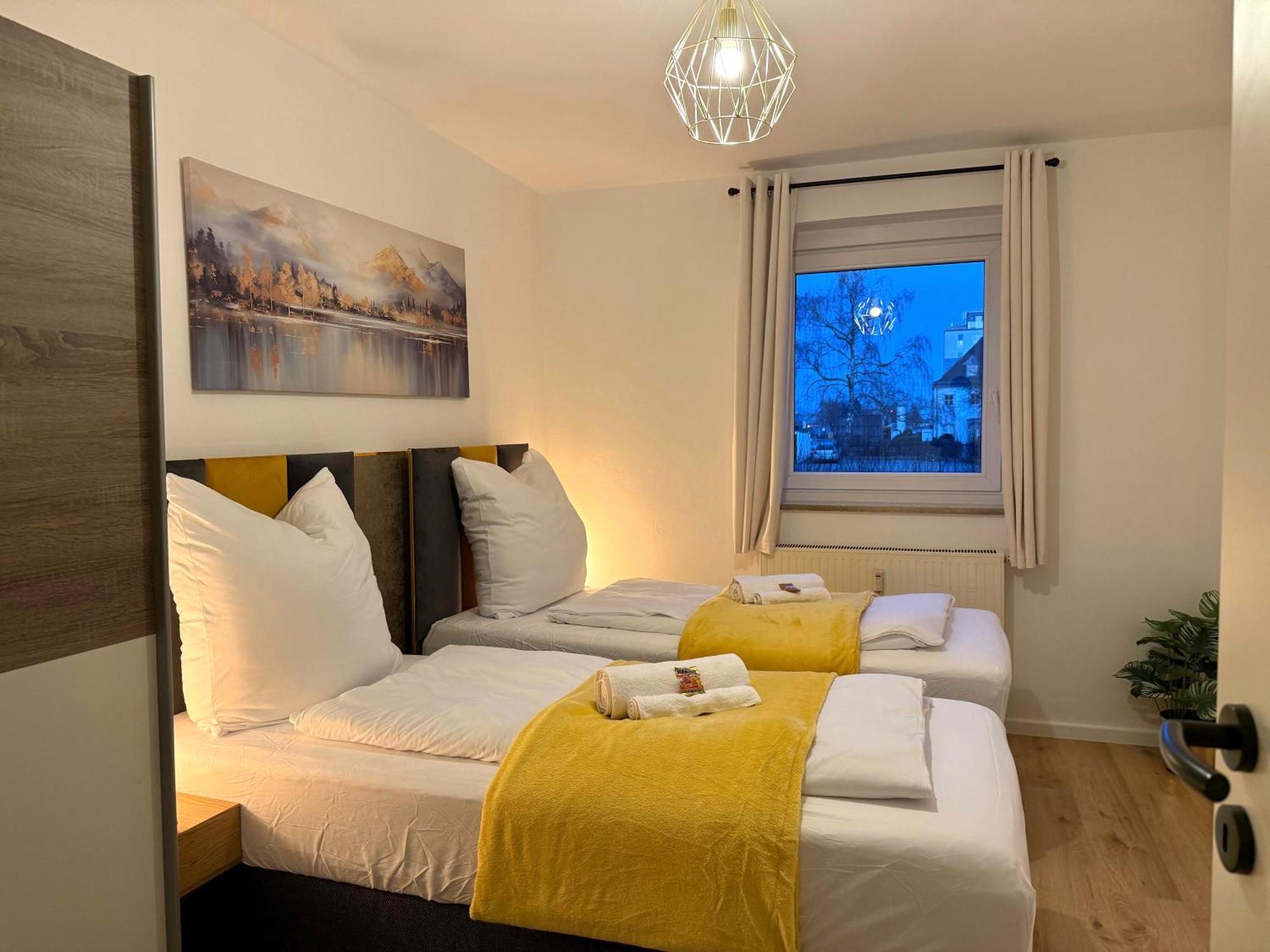 Yay - 65M2 Apartment Am Bahnhof - Smart Tv - Internet - Kaffee - Waschmaschine - Trockner Мюльдорф Экстерьер фото