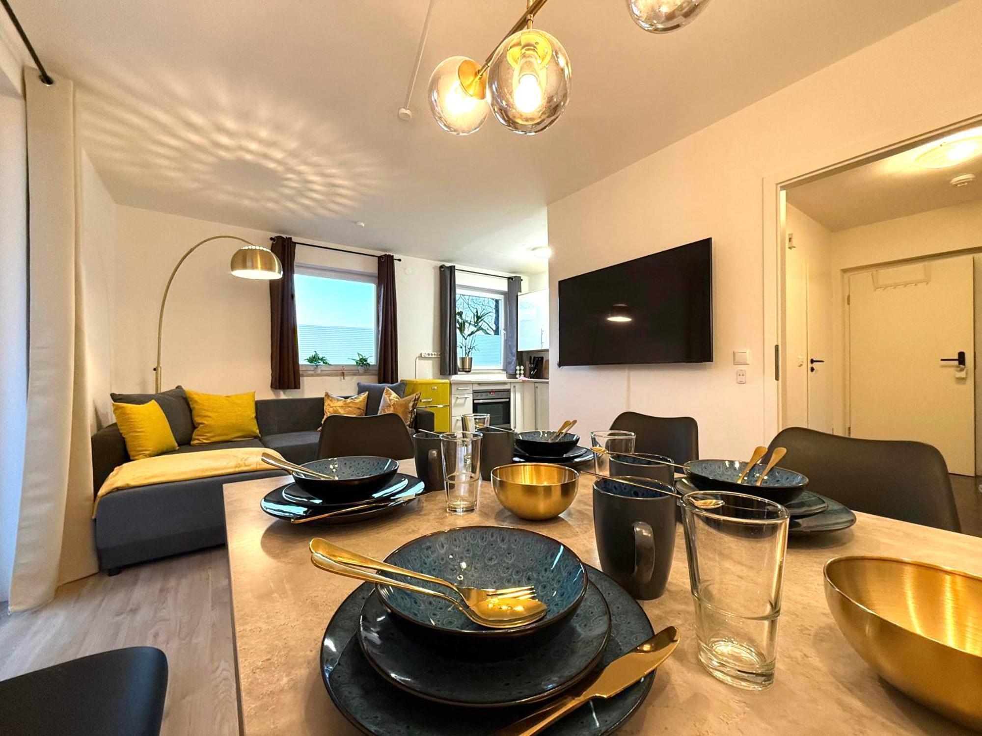 Yay - 65M2 Apartment Am Bahnhof - Smart Tv - Internet - Kaffee - Waschmaschine - Trockner Мюльдорф Экстерьер фото
