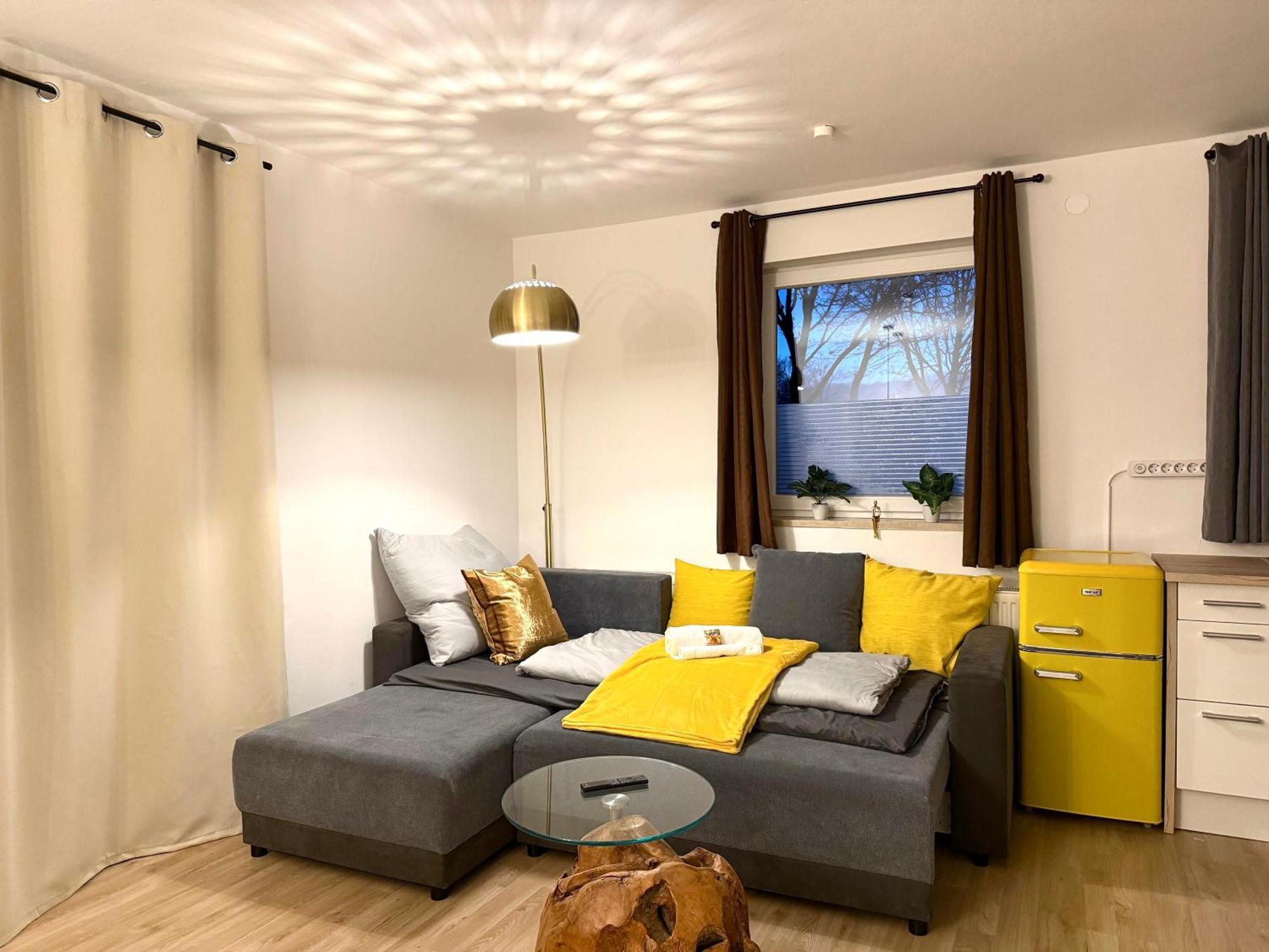 Yay - 65M2 Apartment Am Bahnhof - Smart Tv - Internet - Kaffee - Waschmaschine - Trockner Мюльдорф Экстерьер фото