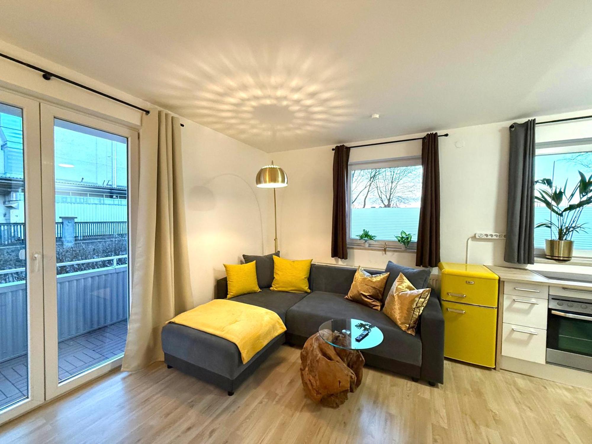 Yay - 65M2 Apartment Am Bahnhof - Smart Tv - Internet - Kaffee - Waschmaschine - Trockner Мюльдорф Экстерьер фото